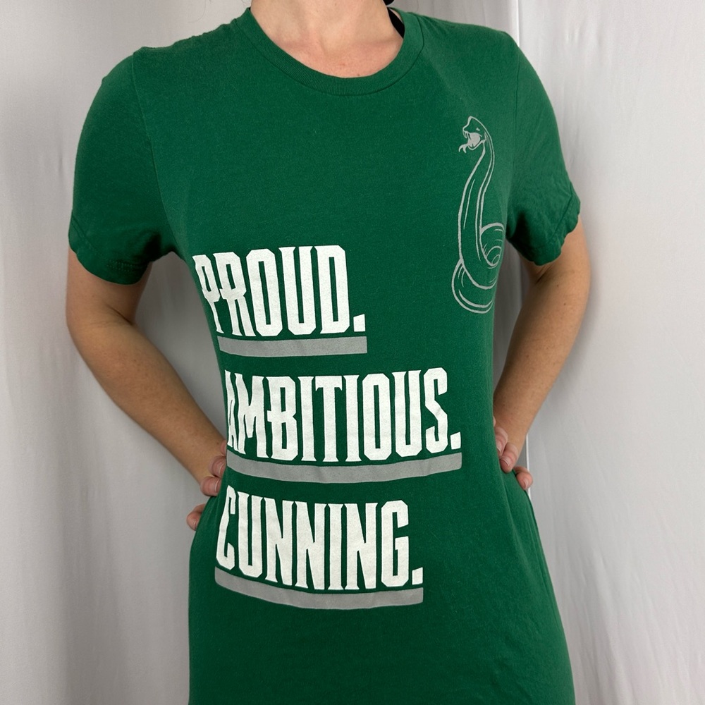 COMIC CON exclusive afterparty Harry Potter slytherin T-Shirt SWAG Tee Hogwarts